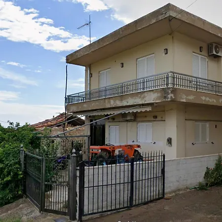 Апартаменты Ladis Place *
